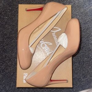 Christian Louboutin Simple Patent Leather Pumps nude
